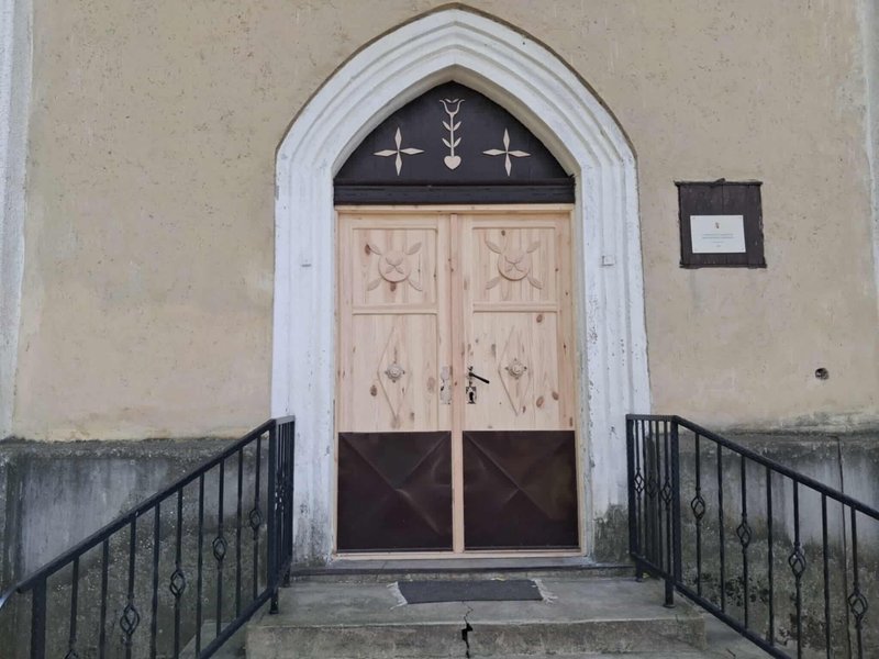 568322125_817667774355744_6295229472064250585_n