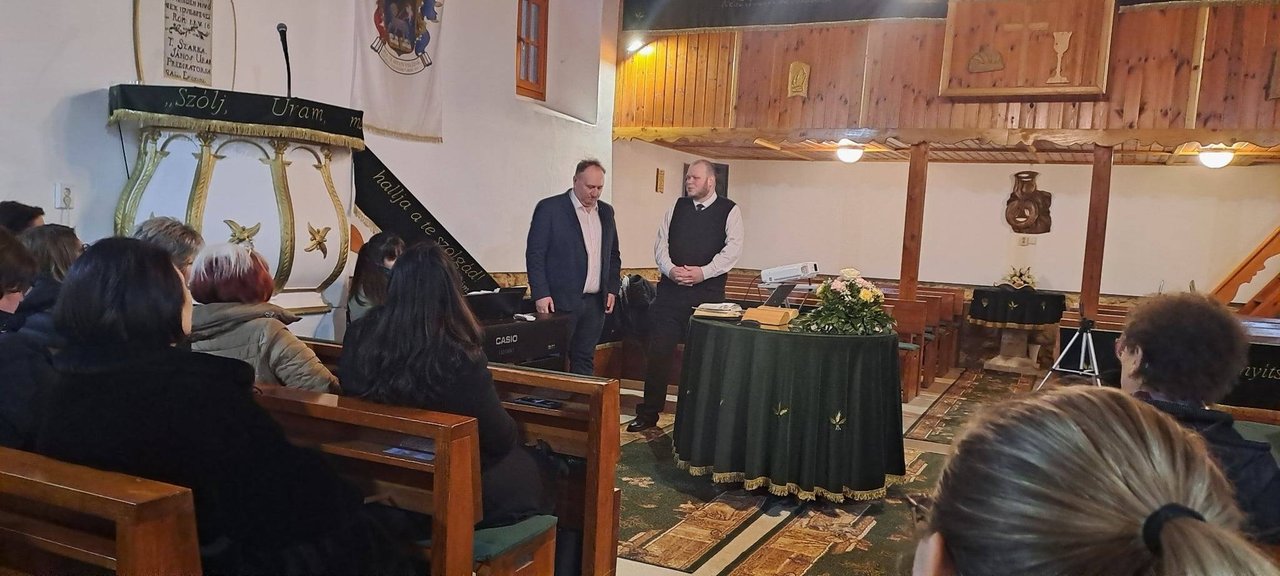 641463794_890381640653335_7065785608290839274_n