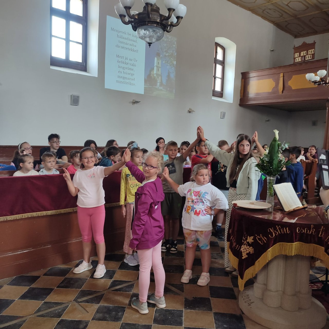 Templomban Kazinbarcika Alsó (3)