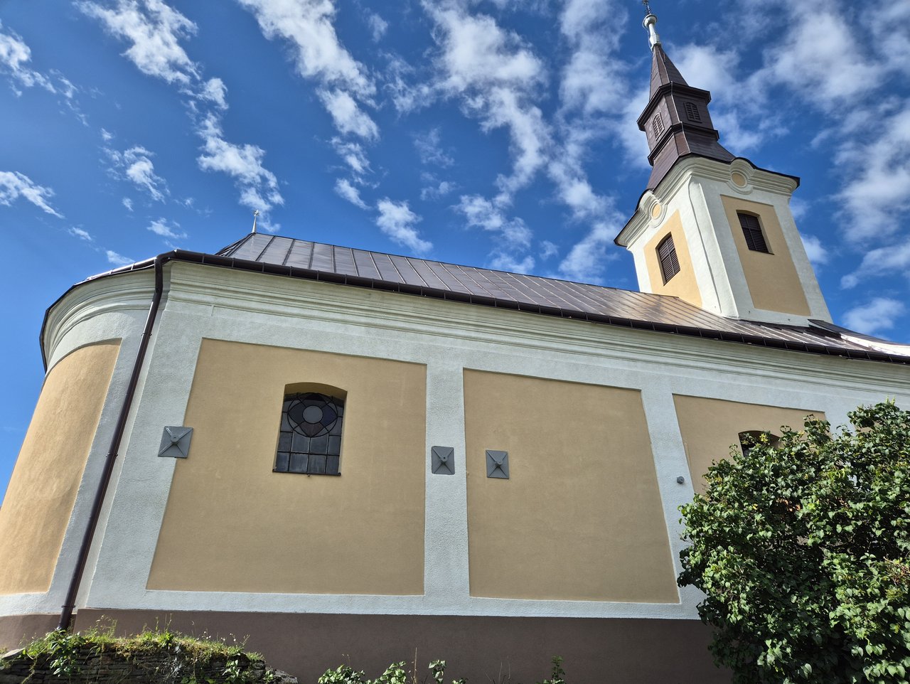 semjeni_templom_2